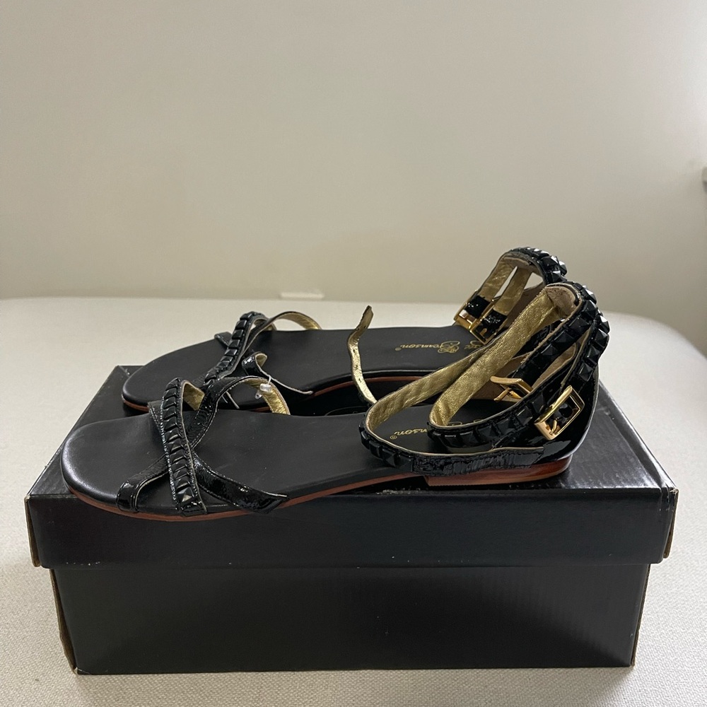 Matt Bernson Flat Sandals 38 NEW